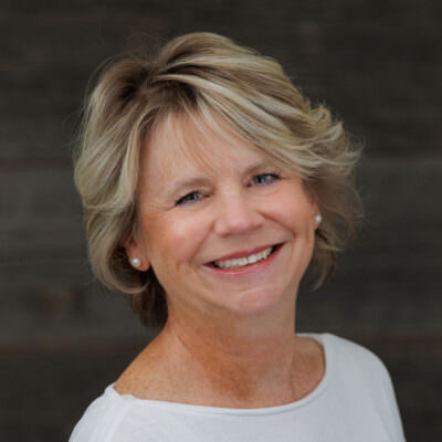 Lisa Ovitt Bio